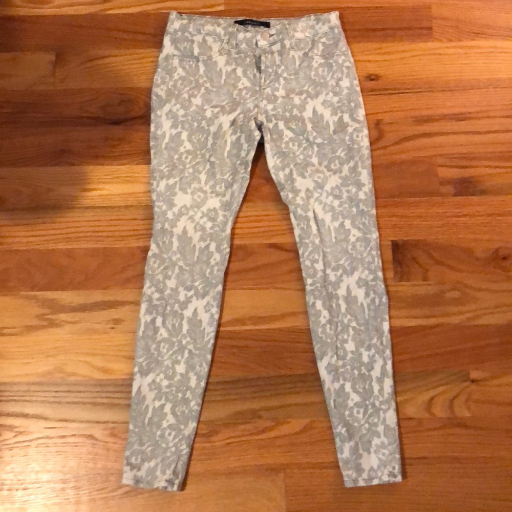 J BRAND Super Skinny White Jeans with Gray Detail